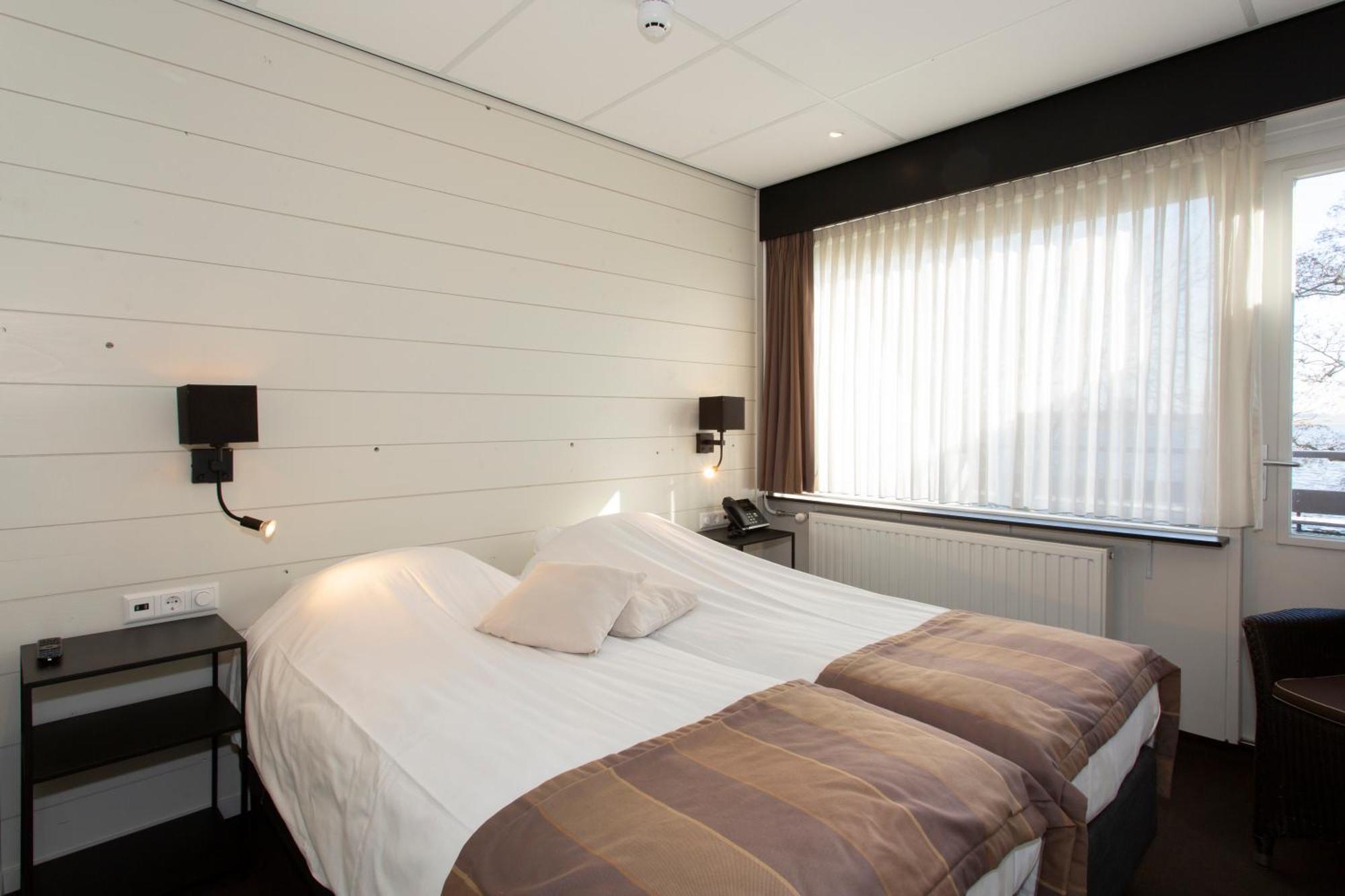 Restaurant-Hotel De Watergeus Noorden ภายนอก รูปภาพ